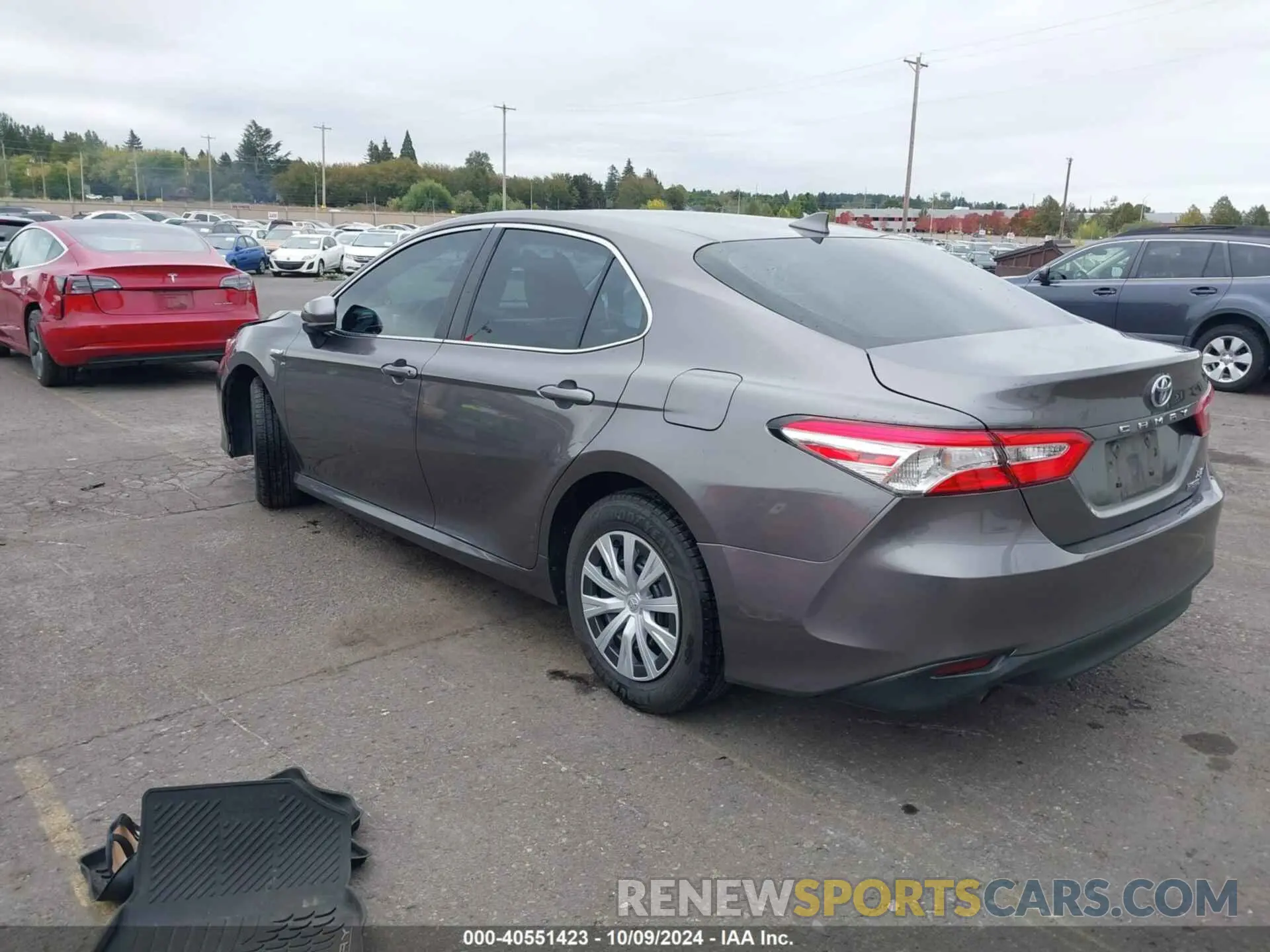 3 Photograph of a damaged car 4T1C31AK5LU535800 TOYOTA CAMRY 2020