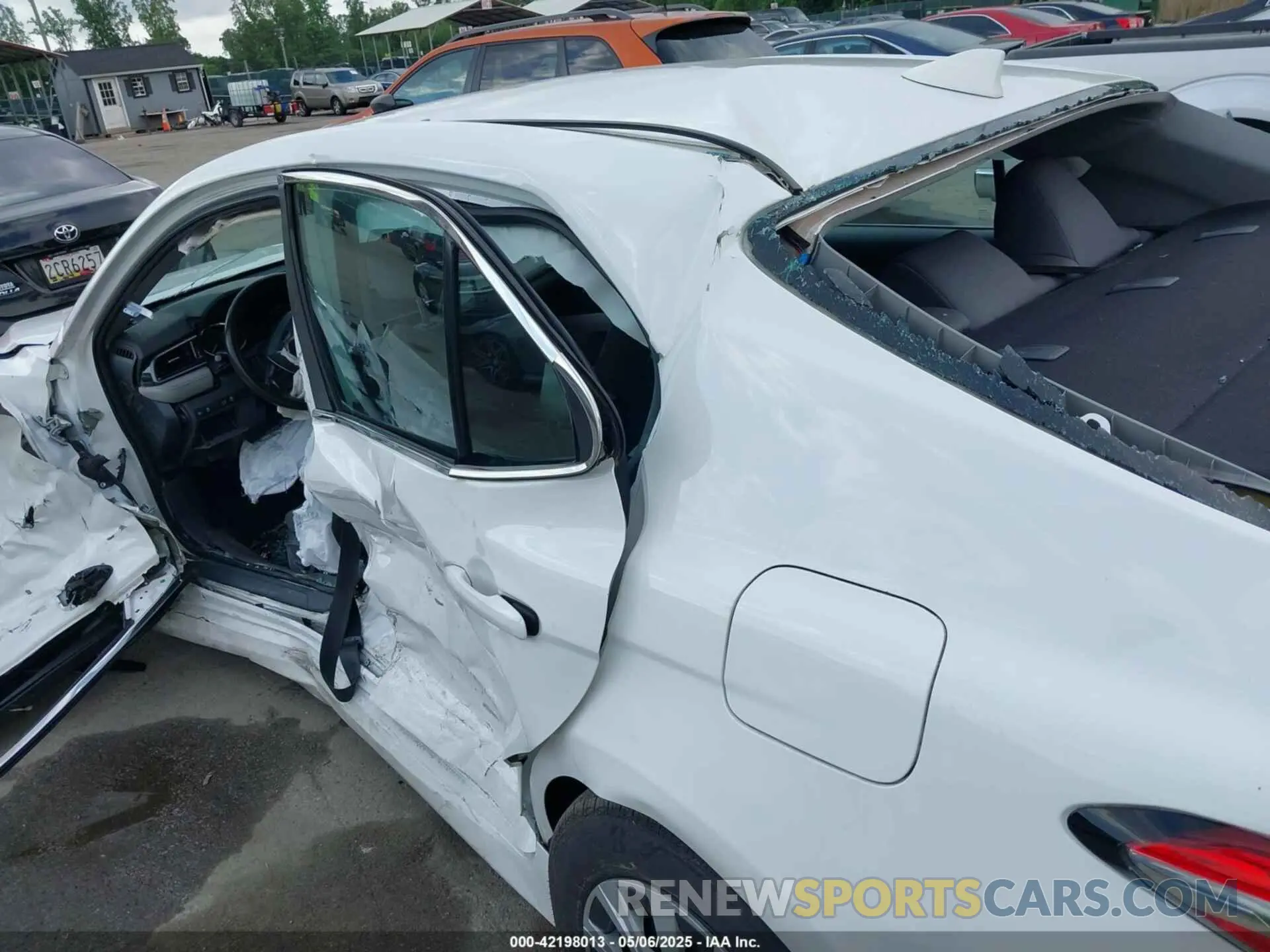 21 Фотография поврежденного автомобиля 4T1C31AK5LU538633 TOYOTA CAMRY 2020