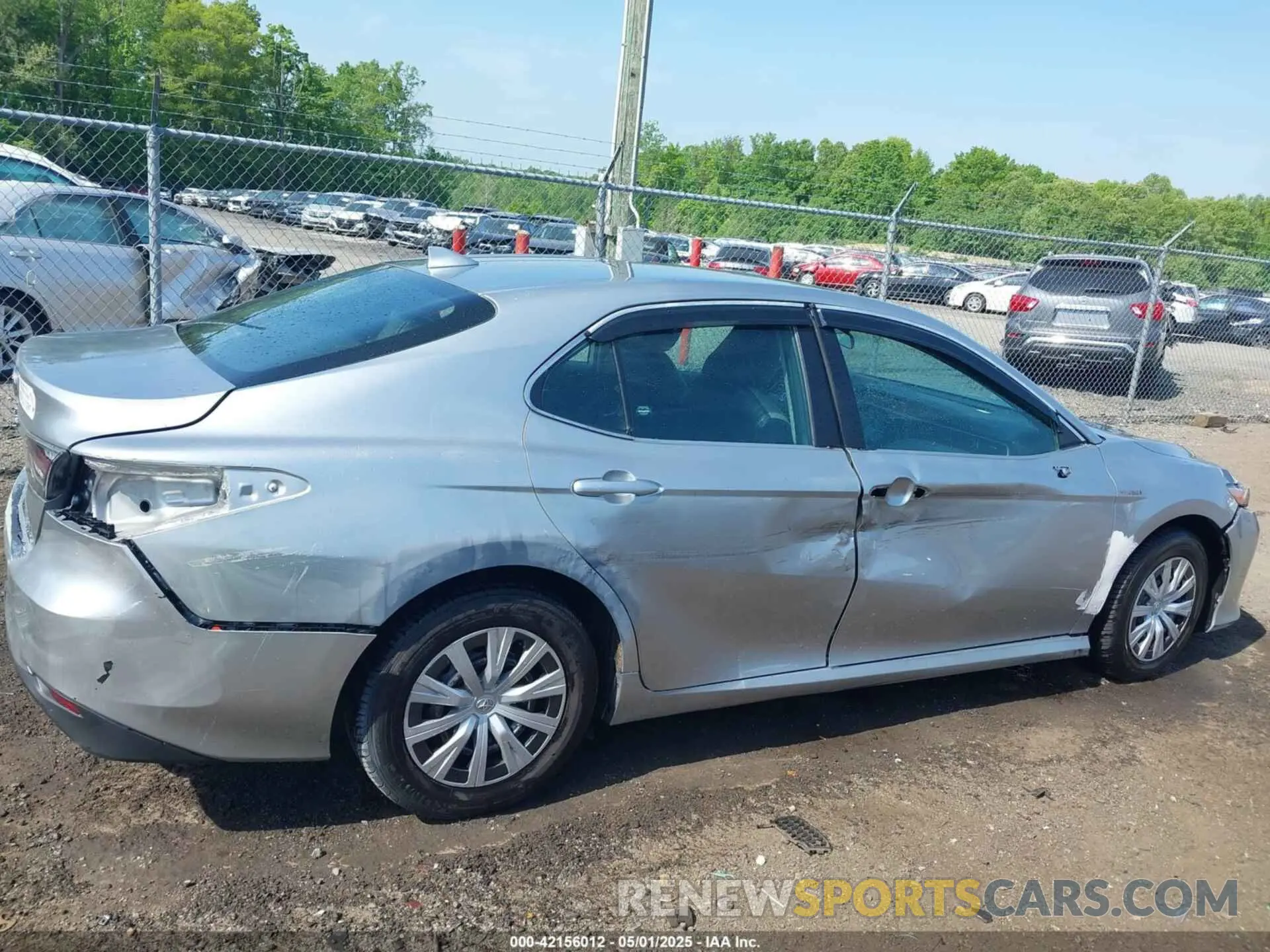 14 Photograph of a damaged car 4T1C31AK6LU523123 TOYOTA CAMRY 2020