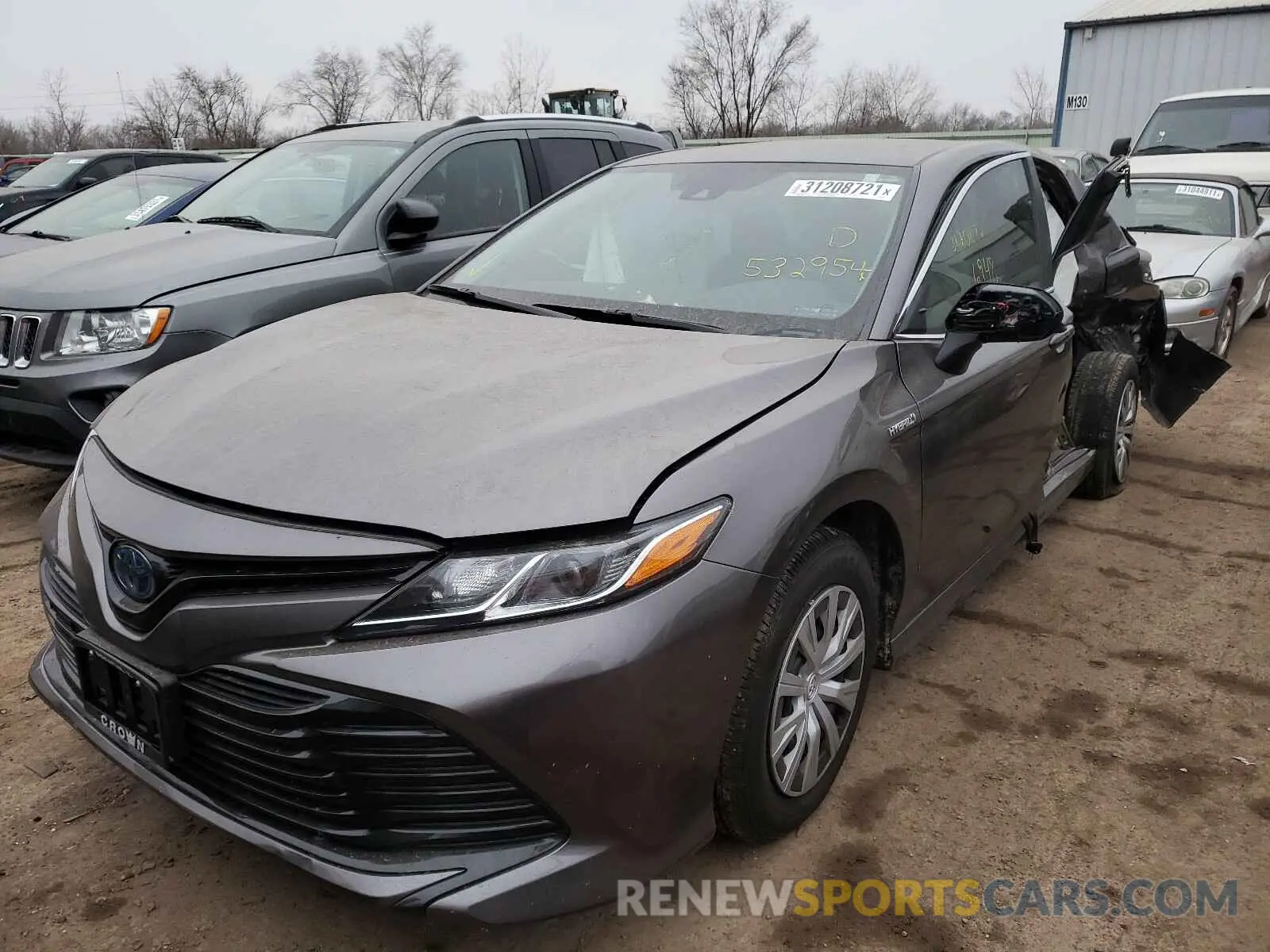 2 Photograph of a damaged car 4T1C31AK6LU532954 TOYOTA CAMRY 2020