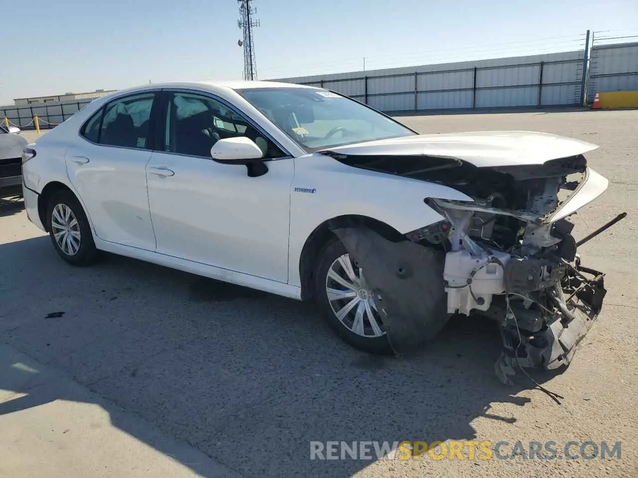 4 Photograph of a damaged car 4T1C31AK8LU019379 TOYOTA CAMRY 2020