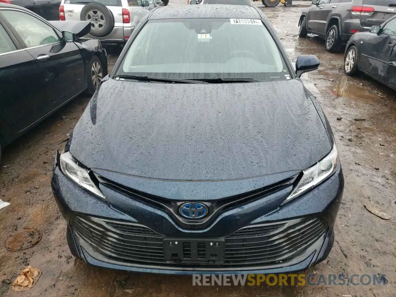 5 Photograph of a damaged car 4T1C31AK8LU536343 TOYOTA CAMRY 2020