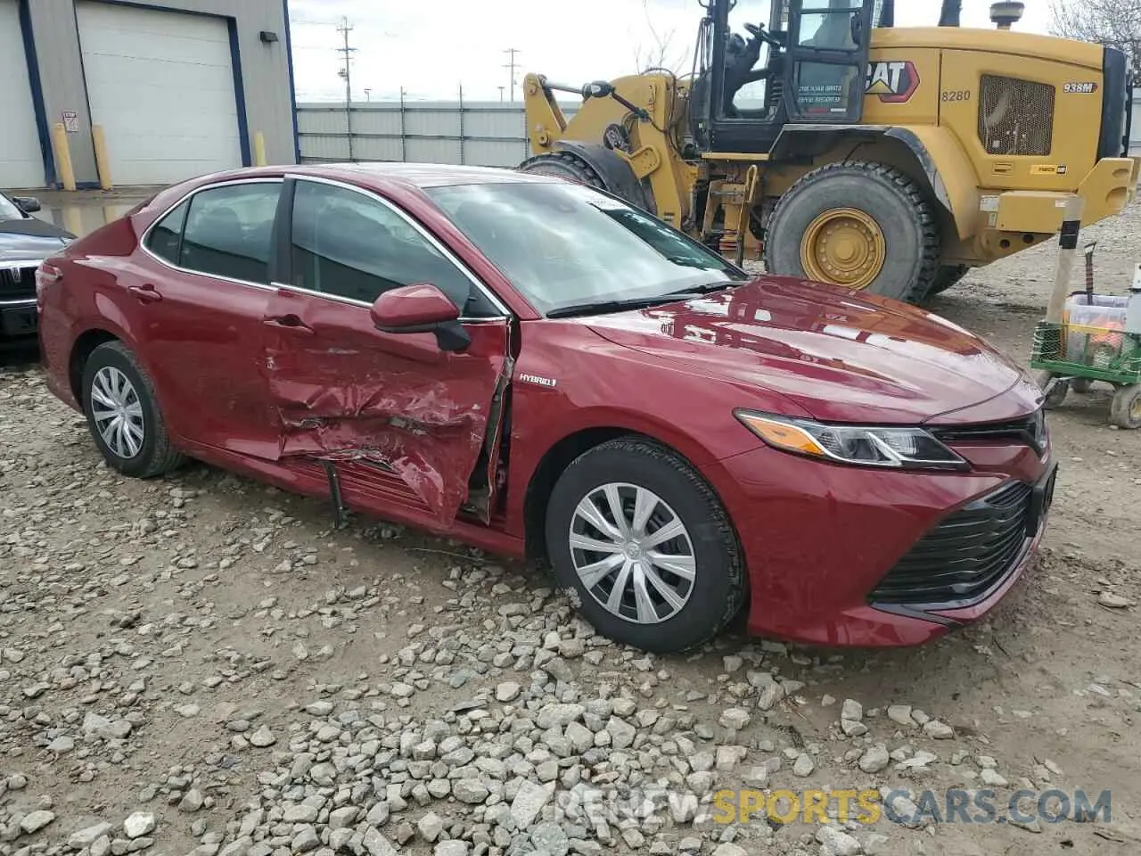 4 Photograph of a damaged car 4T1C31AK8LU545625 TOYOTA CAMRY 2020