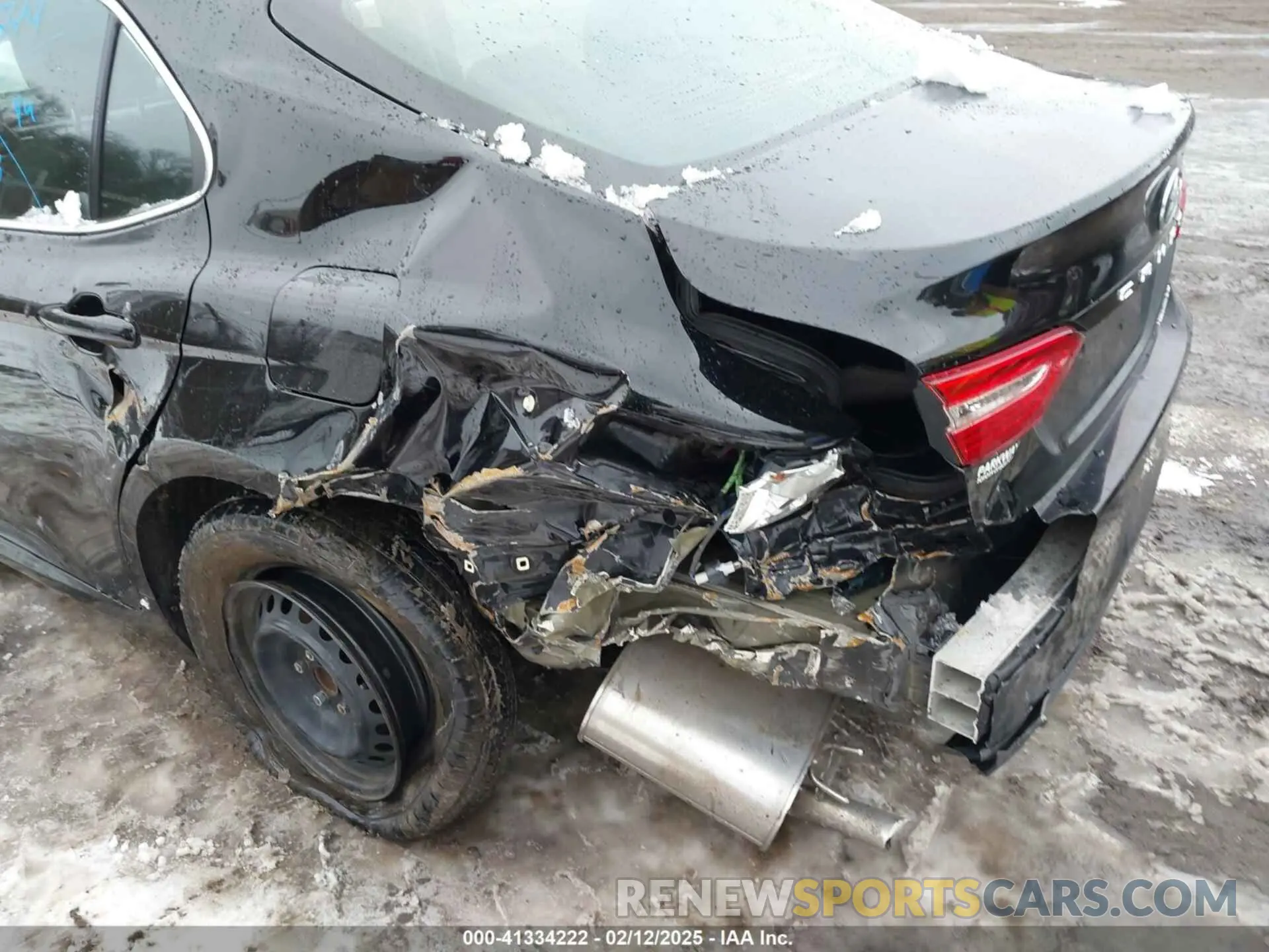 6 Photograph of a damaged car 4T1C31AK9LU537310 TOYOTA CAMRY 2020