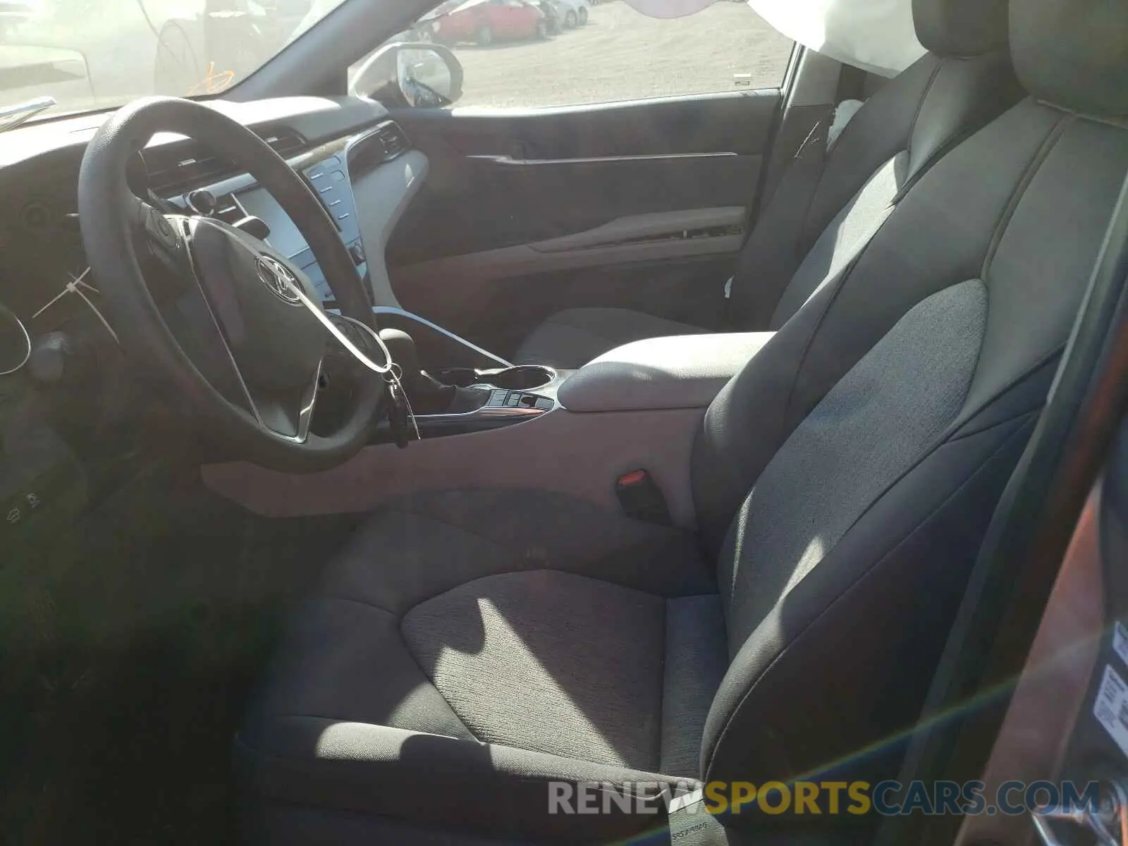 5 Photograph of a damaged car 4T1C31AKXLU013857 TOYOTA CAMRY 2020