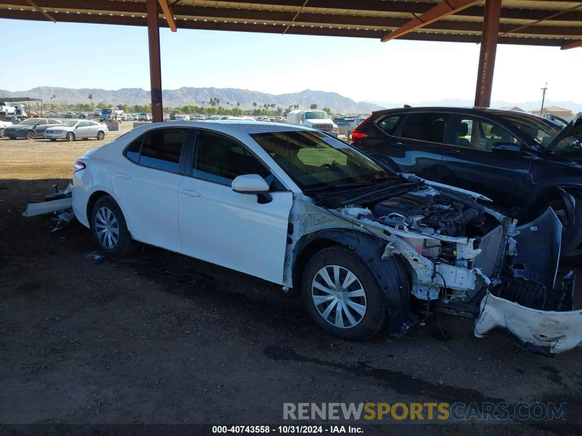 1 Фотография поврежденного автомобиля 4T1C31AKXLU524615 TOYOTA CAMRY 2020