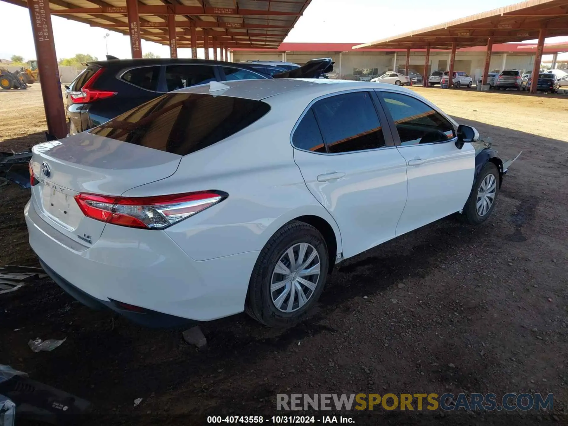 4 Фотография поврежденного автомобиля 4T1C31AKXLU524615 TOYOTA CAMRY 2020
