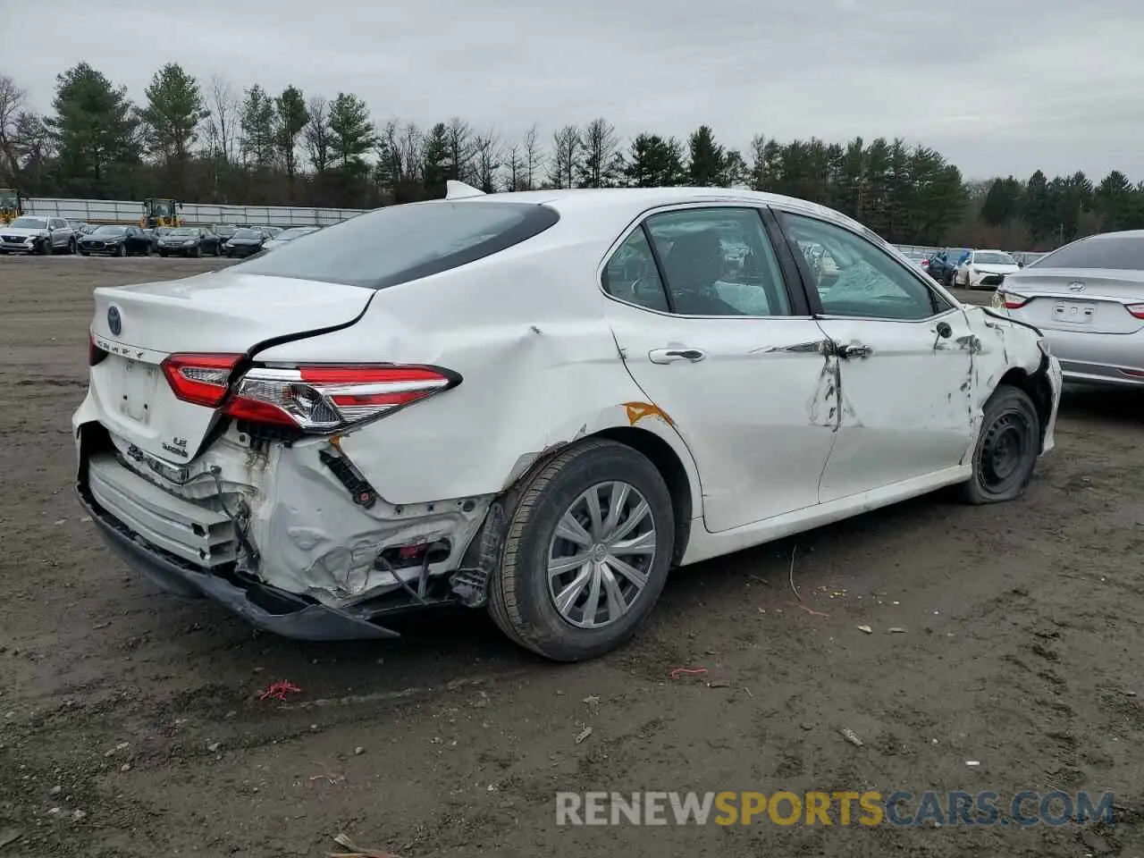 3 Photograph of a damaged car 4T1C31AKXLU535906 TOYOTA CAMRY 2020