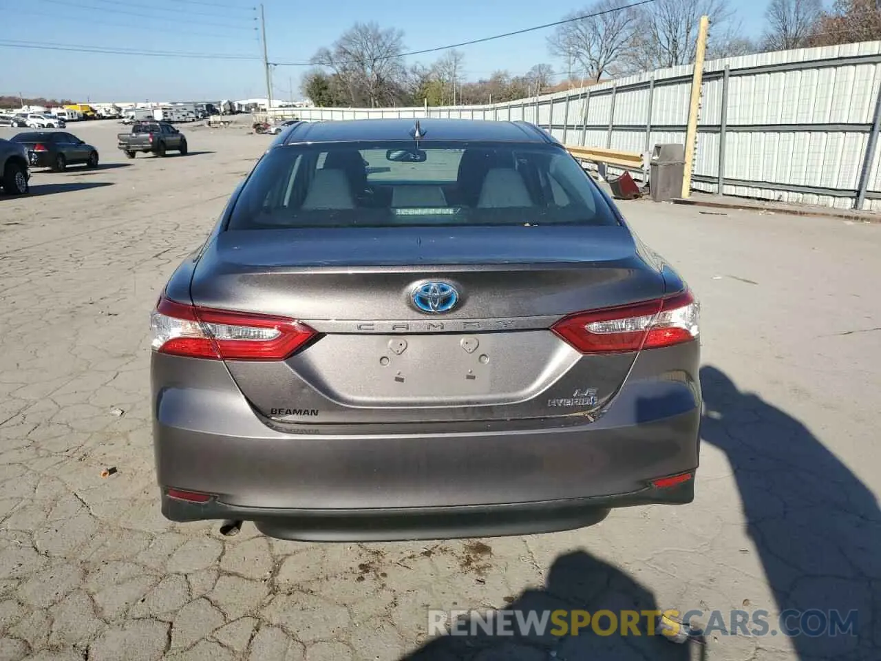 6 Фотография поврежденного автомобиля 4T1E31AK0LU536782 TOYOTA CAMRY 2020