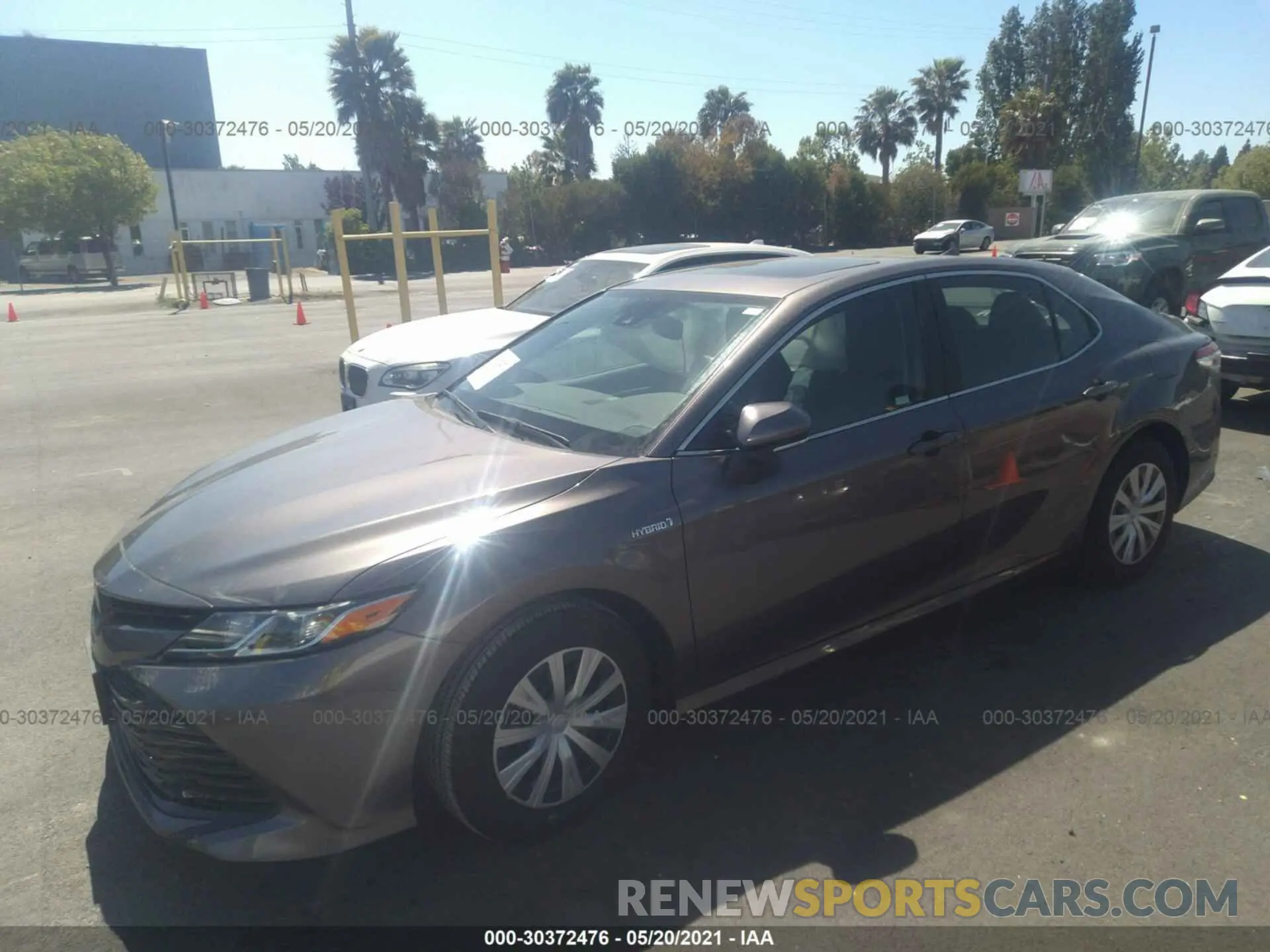 2 Photograph of a damaged car 4T1E31AK9LU527823 TOYOTA CAMRY 2020