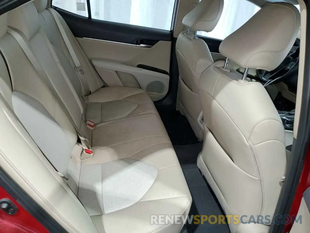 10 Фотография поврежденного автомобиля 4T1F11AK1LU300927 TOYOTA CAMRY 2020
