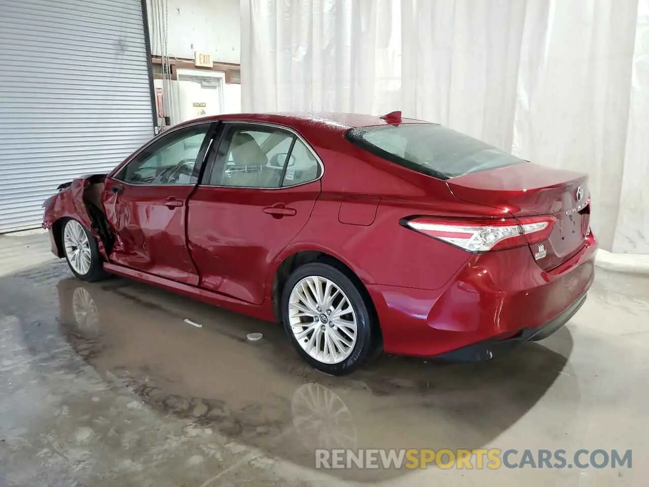 2 Фотография поврежденного автомобиля 4T1F11AK1LU300927 TOYOTA CAMRY 2020