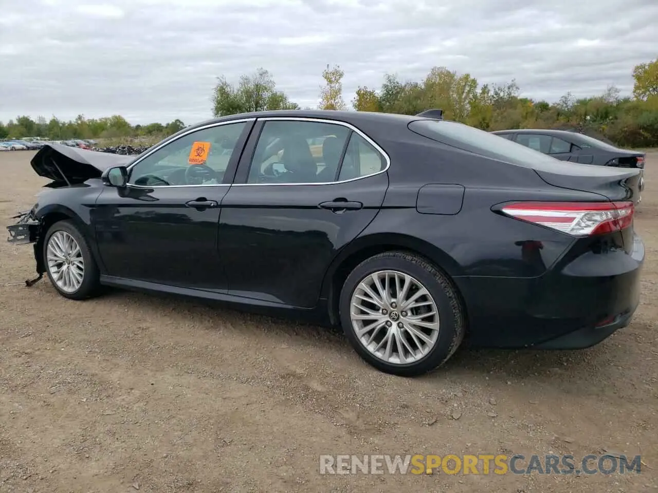 2 Photograph of a damaged car 4T1F11AK3LU974402 TOYOTA CAMRY 2020