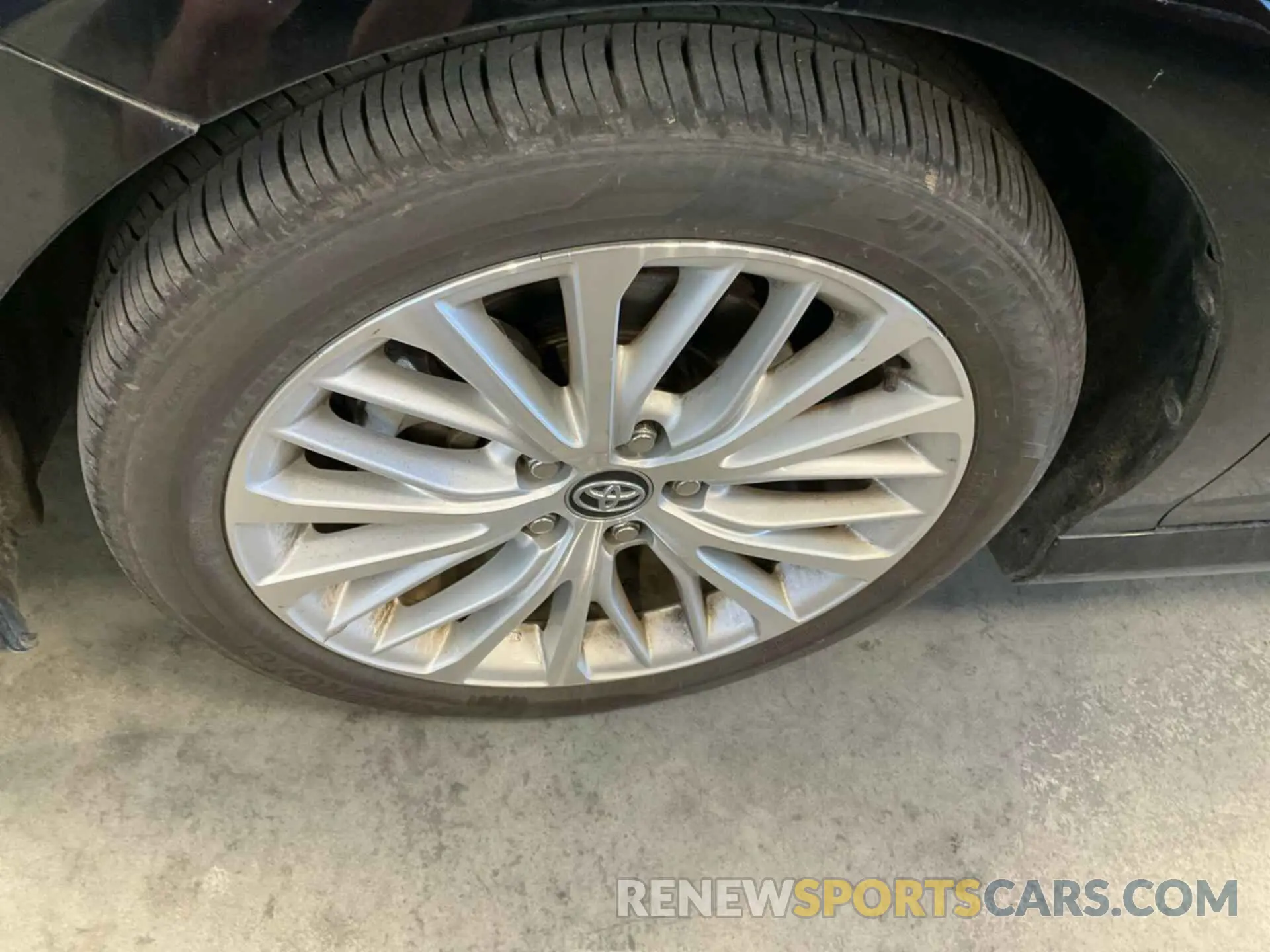 14 Фотография поврежденного автомобиля 4T1F11AK5LU943085 TOYOTA CAMRY 2020
