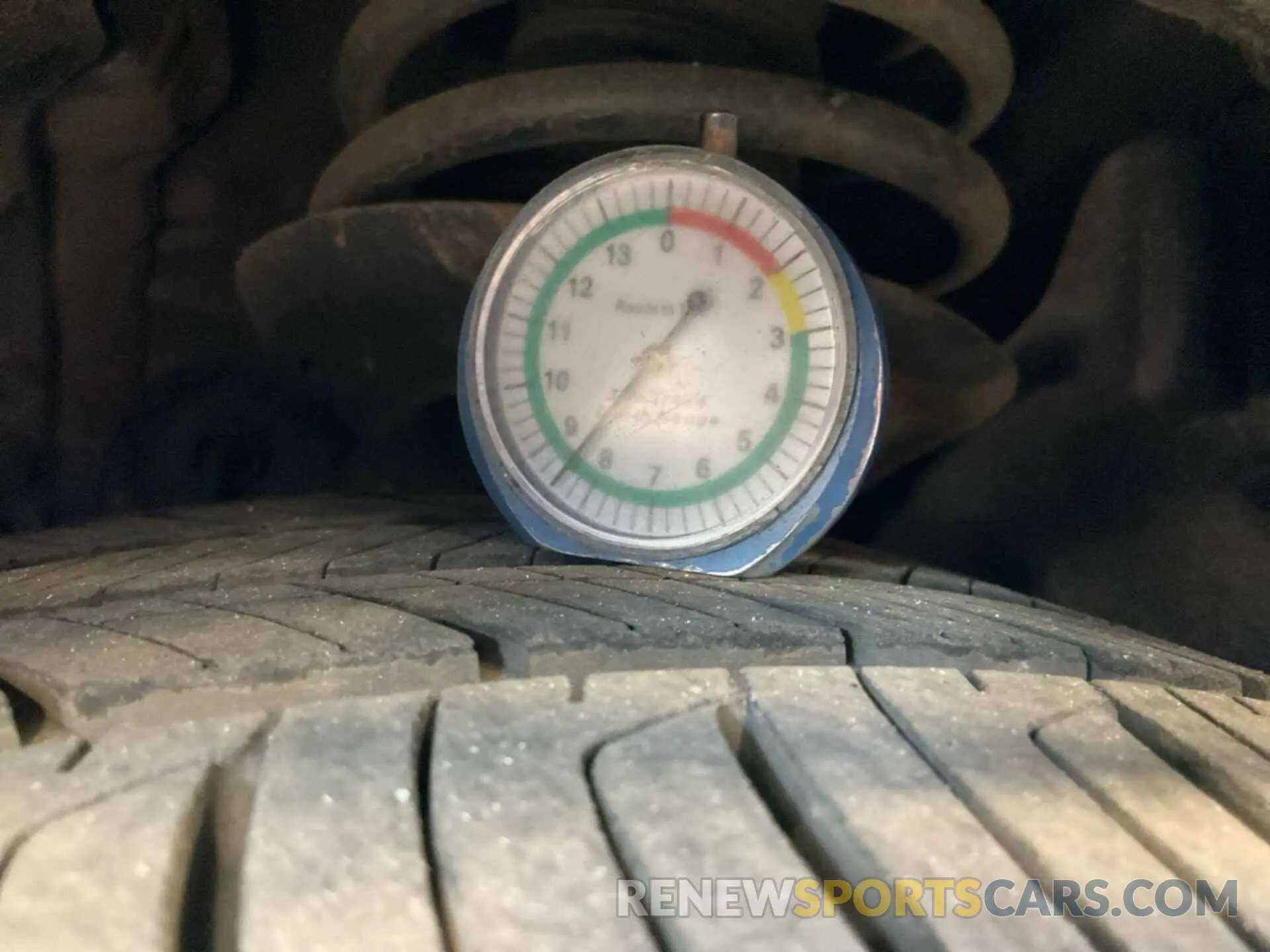 8 Фотография поврежденного автомобиля 4T1F11AK5LU943085 TOYOTA CAMRY 2020