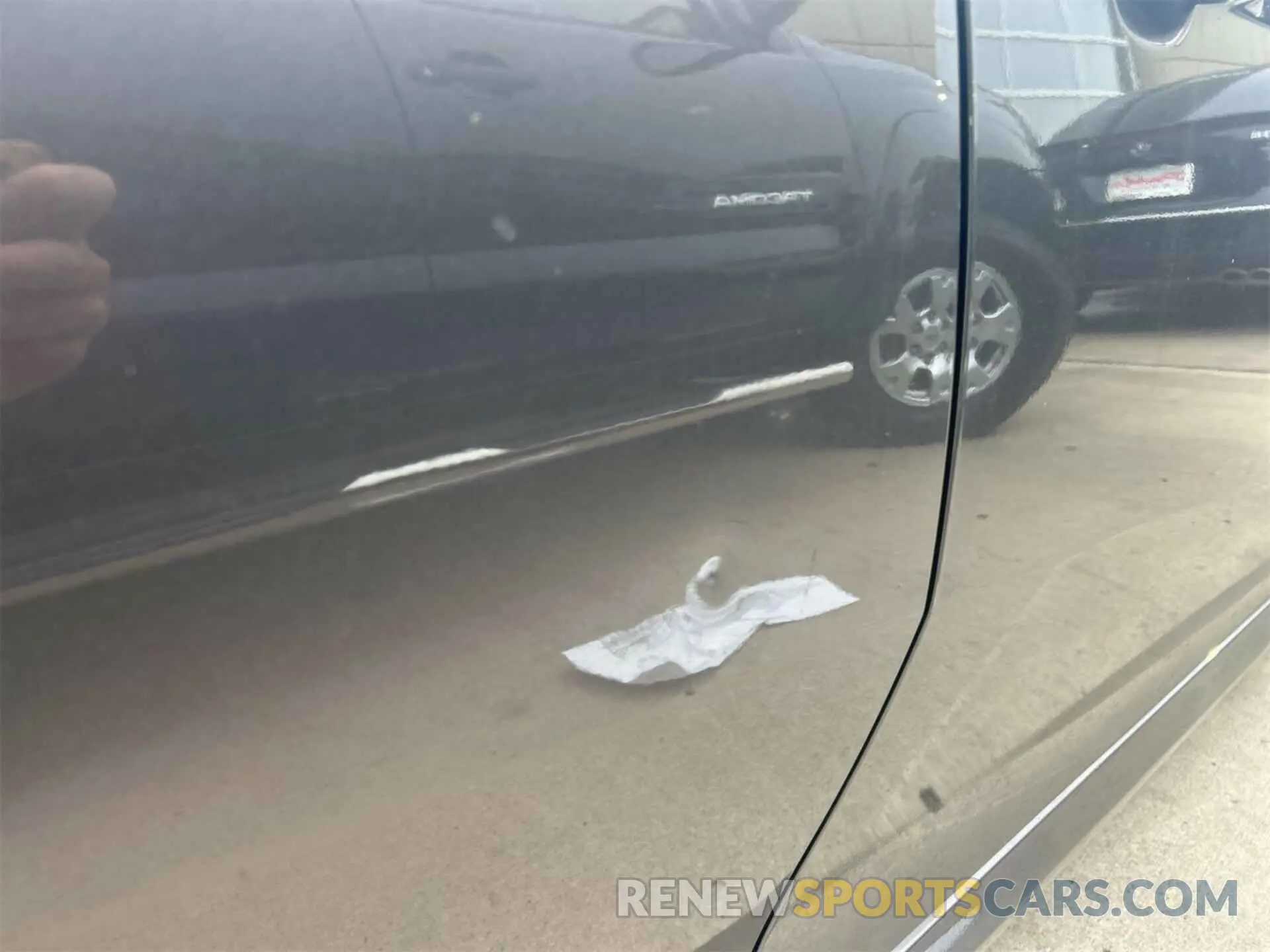 19 Photograph of a damaged car 4T1F11AK8LU859293 TOYOTA CAMRY 2020