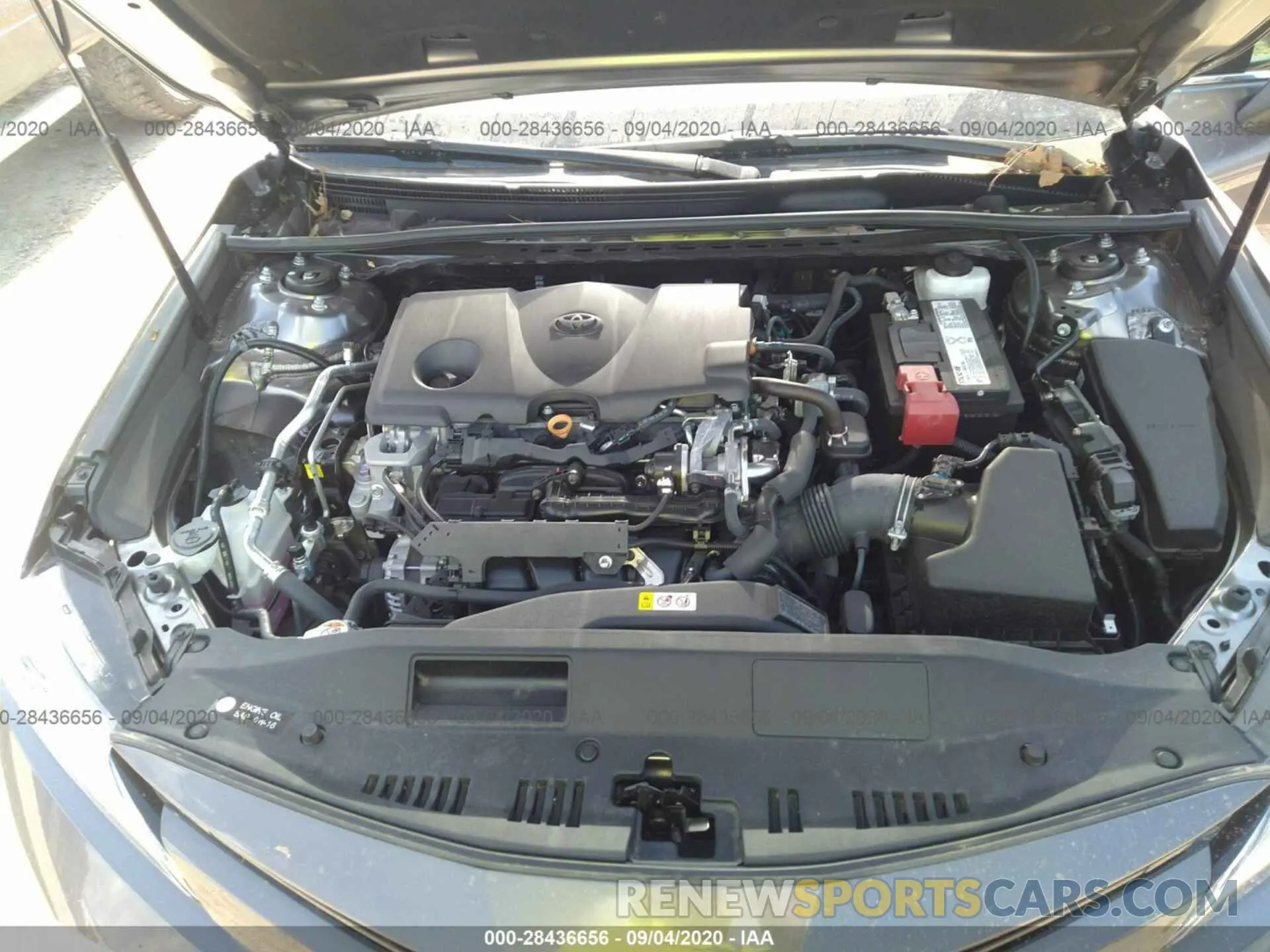 10 Photograph of a damaged car 4T1F11AKXLU301834 TOYOTA CAMRY 2020