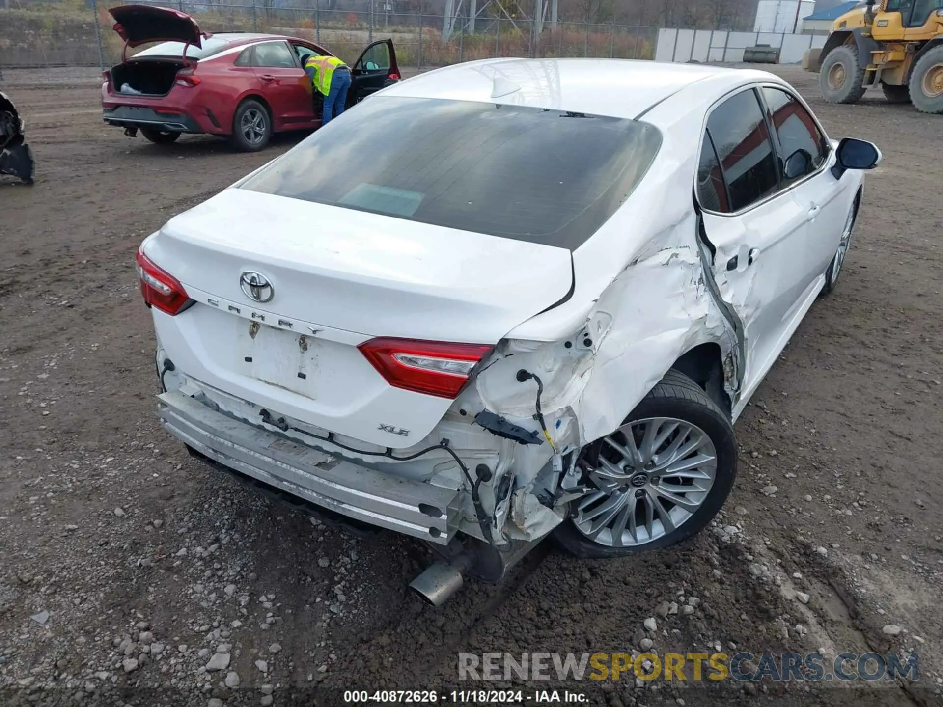 6 Фотография поврежденного автомобиля 4T1F11AKXLU886883 TOYOTA CAMRY 2020