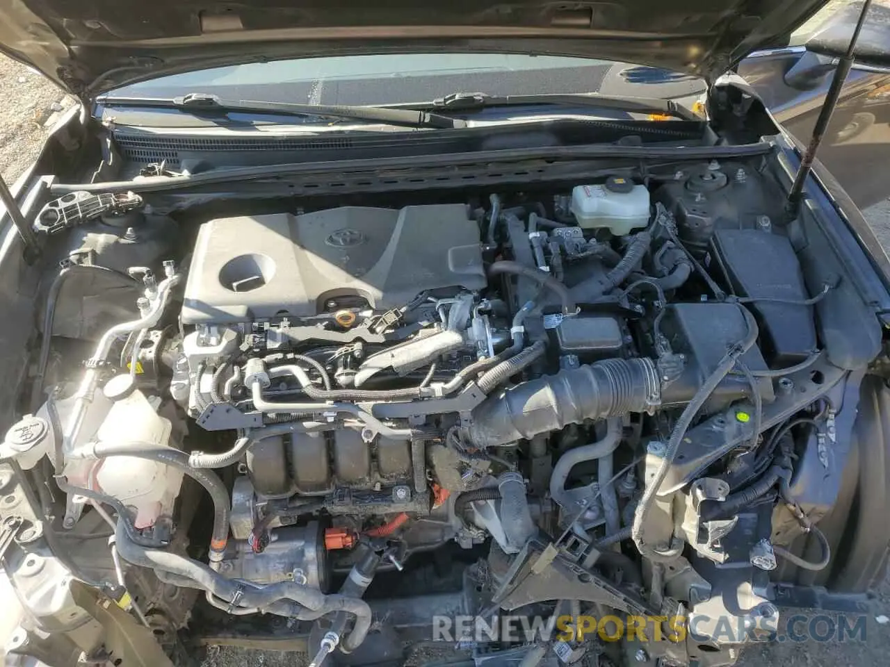 11 Photograph of a damaged car 4T1F31AK2LU526128 TOYOTA CAMRY 2020