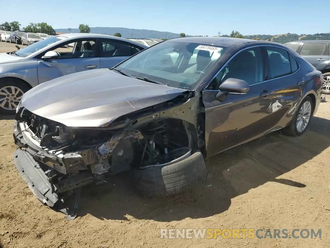 1 Photograph of a damaged car 4T1F31AK2LU532236 TOYOTA CAMRY 2020