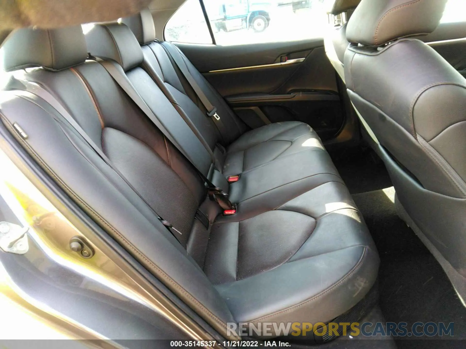 8 Фотография поврежденного автомобиля 4T1F31AK3LU522444 TOYOTA CAMRY 2020