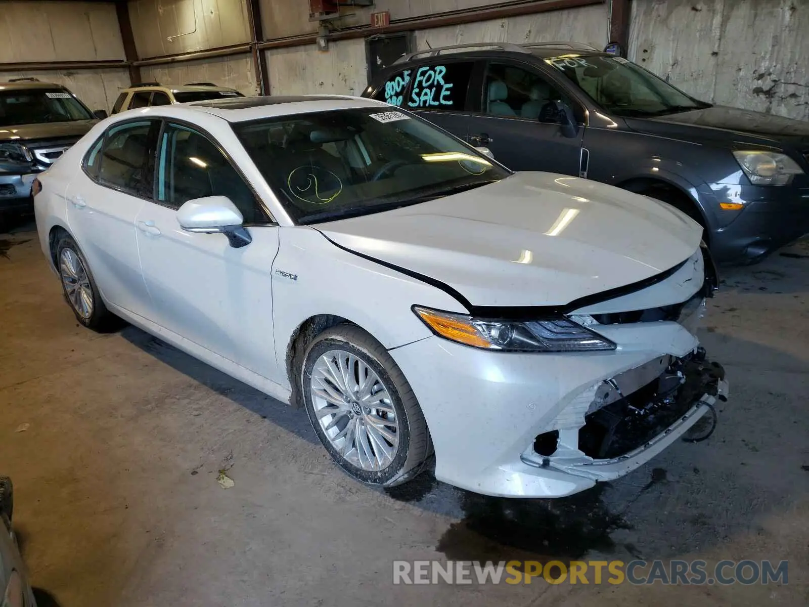 1 Photograph of a damaged car 4T1F31AK4LU528494 TOYOTA CAMRY 2020