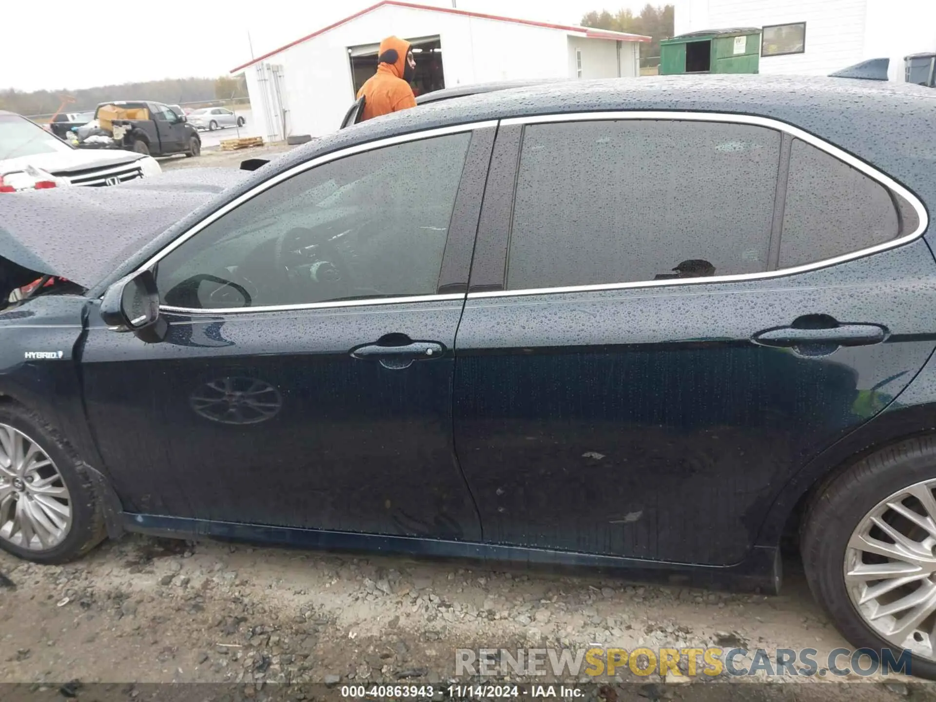 13 Photograph of a damaged car 4T1F31AK4LU530956 TOYOTA CAMRY 2020