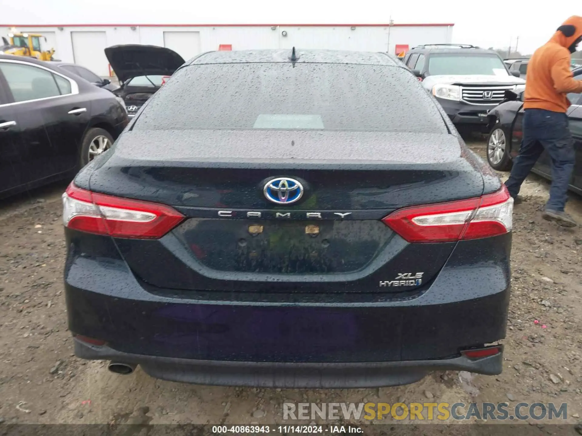 15 Photograph of a damaged car 4T1F31AK4LU530956 TOYOTA CAMRY 2020