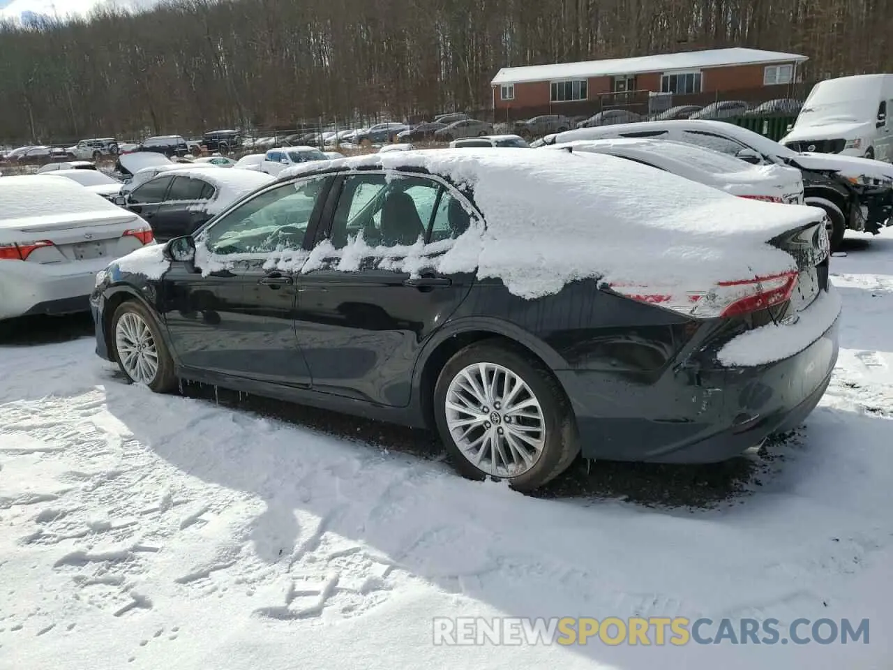 2 Photograph of a damaged car 4T1F31AK6LU539433 TOYOTA CAMRY 2020