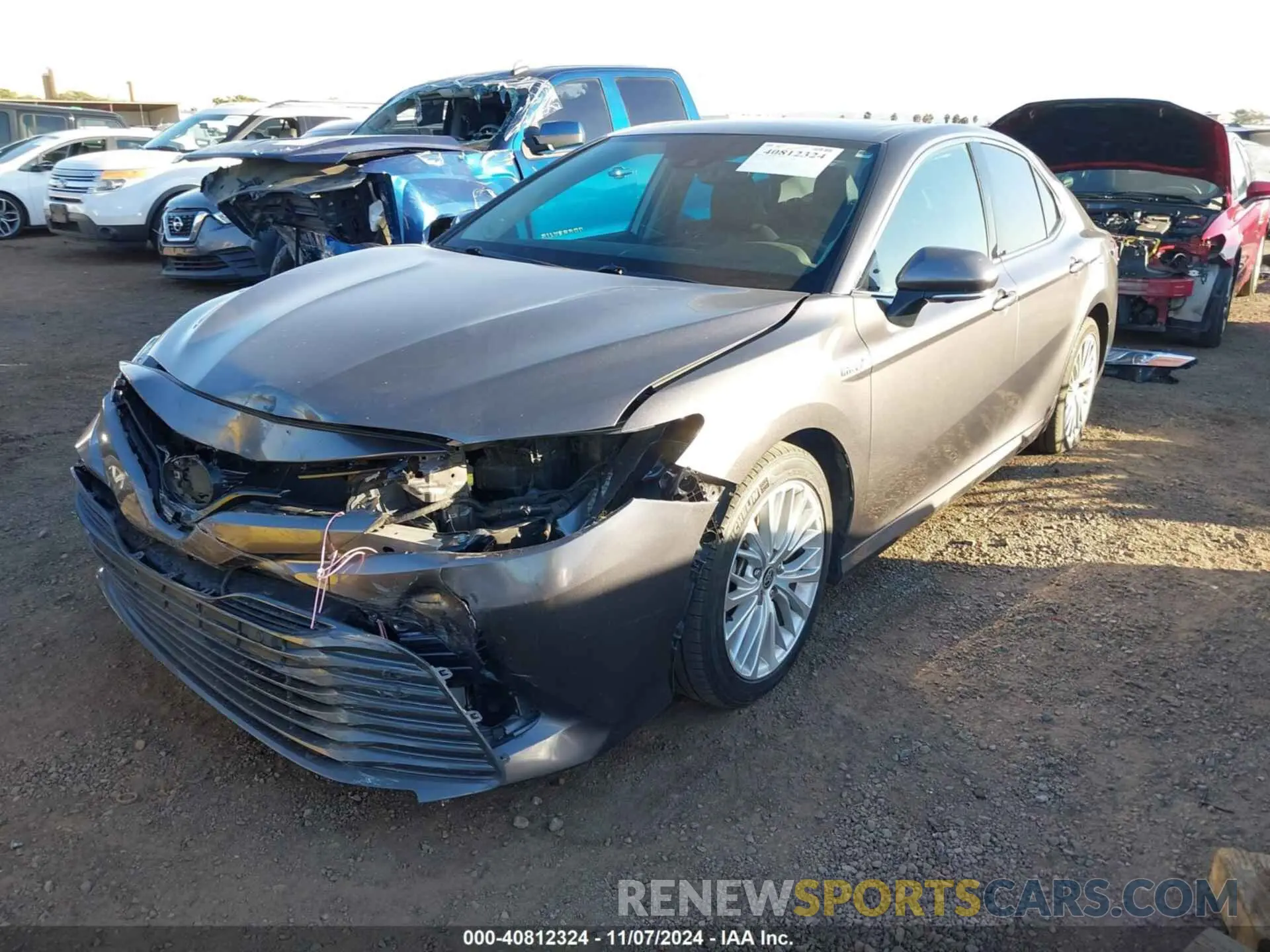 2 Фотография поврежденного автомобиля 4T1F31AK7LU535925 TOYOTA CAMRY 2020