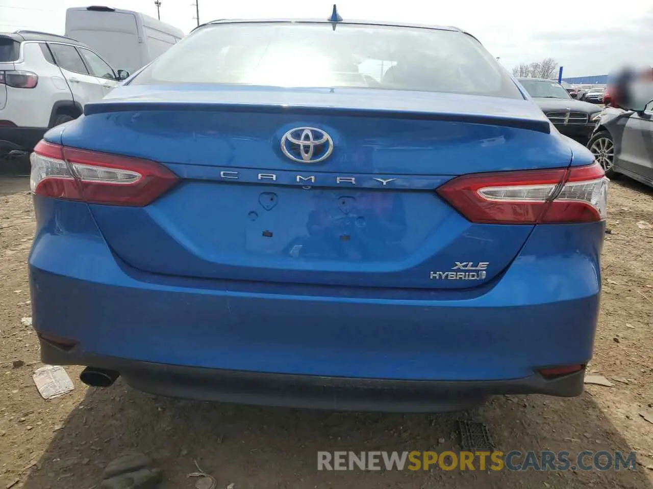 6 Photograph of a damaged car 4T1F31AK8LU009867 TOYOTA CAMRY 2020