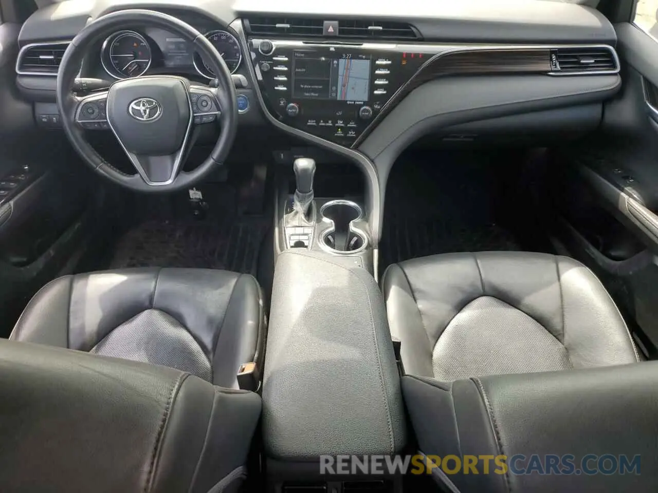 8 Photograph of a damaged car 4T1F31AK8LU009867 TOYOTA CAMRY 2020