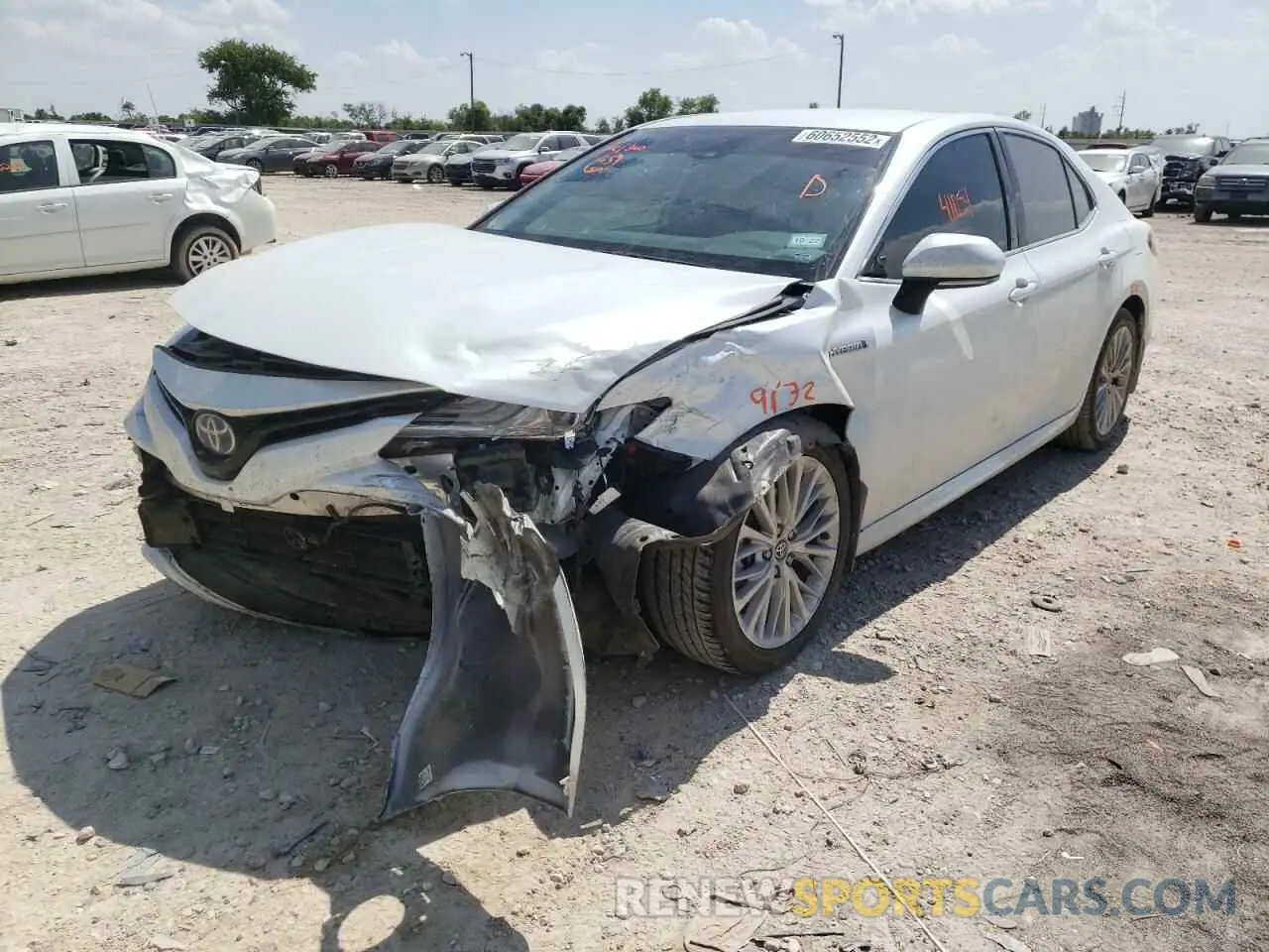 2 Фотография поврежденного автомобиля 4T1F31AK8LU545069 TOYOTA CAMRY 2020