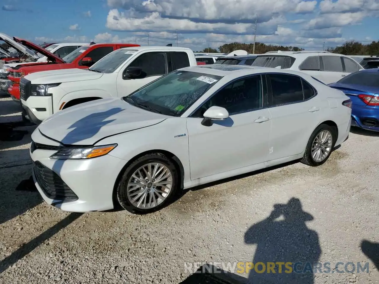 1 Фотография поврежденного автомобиля 4T1F31AK8LU545508 TOYOTA CAMRY 2020