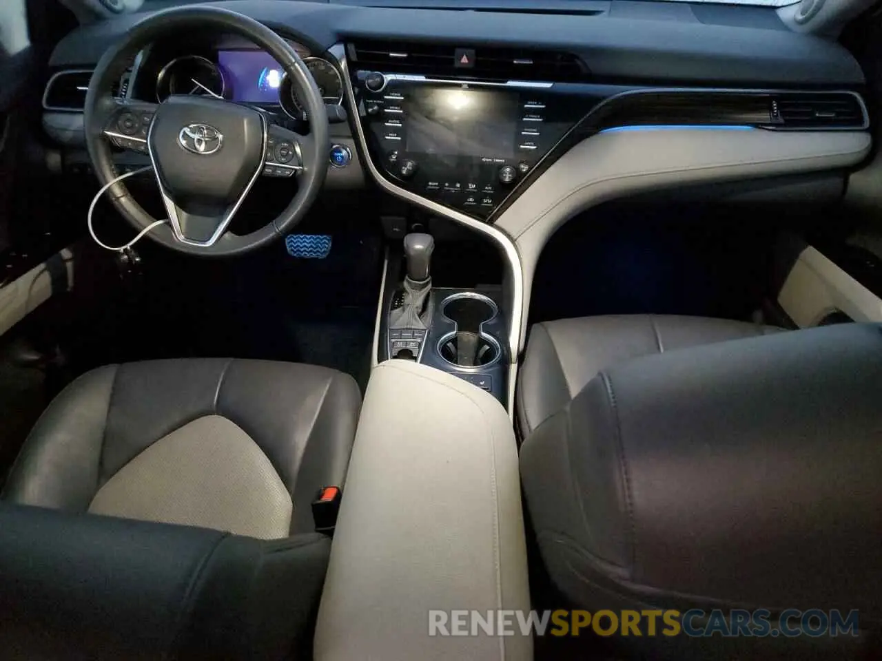 8 Фотография поврежденного автомобиля 4T1F31AK8LU545508 TOYOTA CAMRY 2020