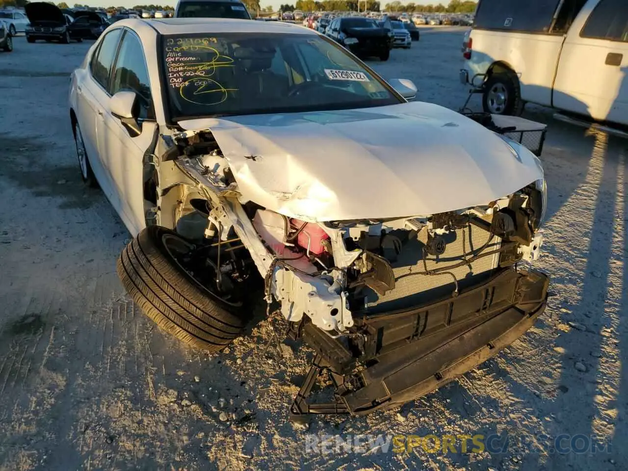 9 Фотография поврежденного автомобиля 4T1F31AK9LU522920 TOYOTA CAMRY 2020