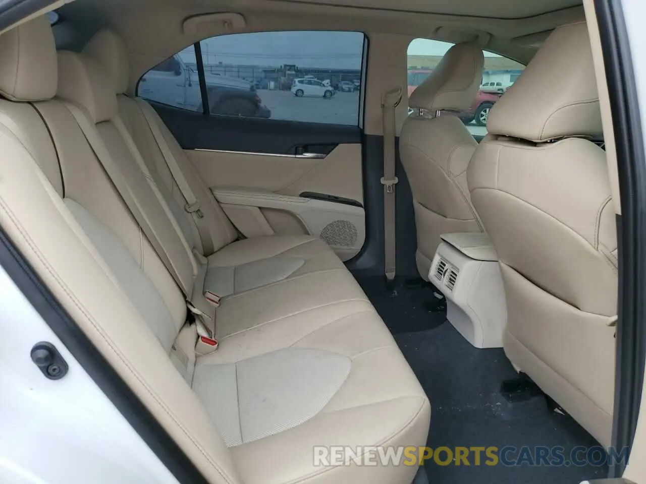 10 Фотография поврежденного автомобиля 4T1FZ1AK7LU036833 TOYOTA CAMRY 2020