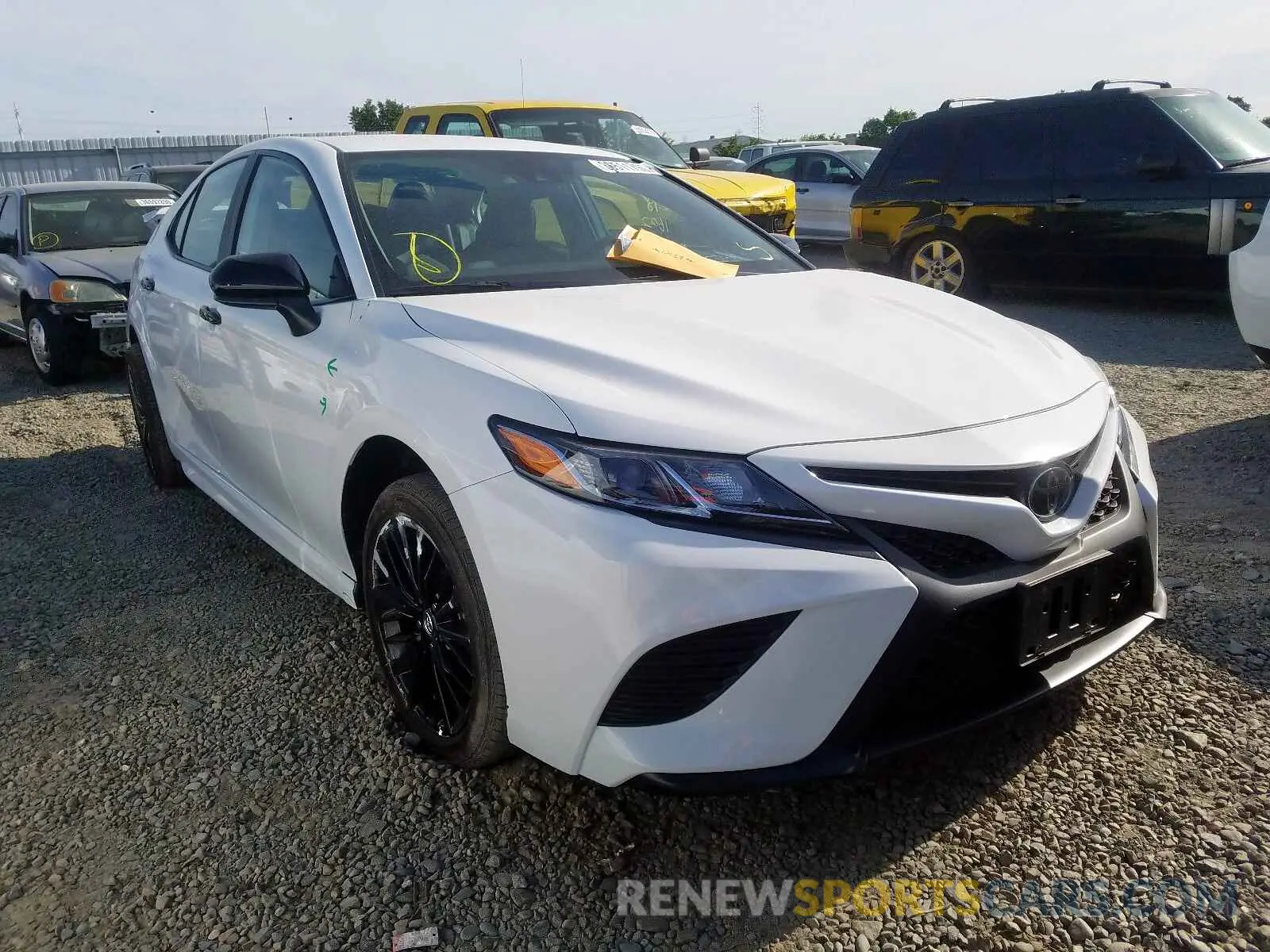1 Photograph of a damaged car 4T1G11AK0LU309736 TOYOTA CAMRY 2020