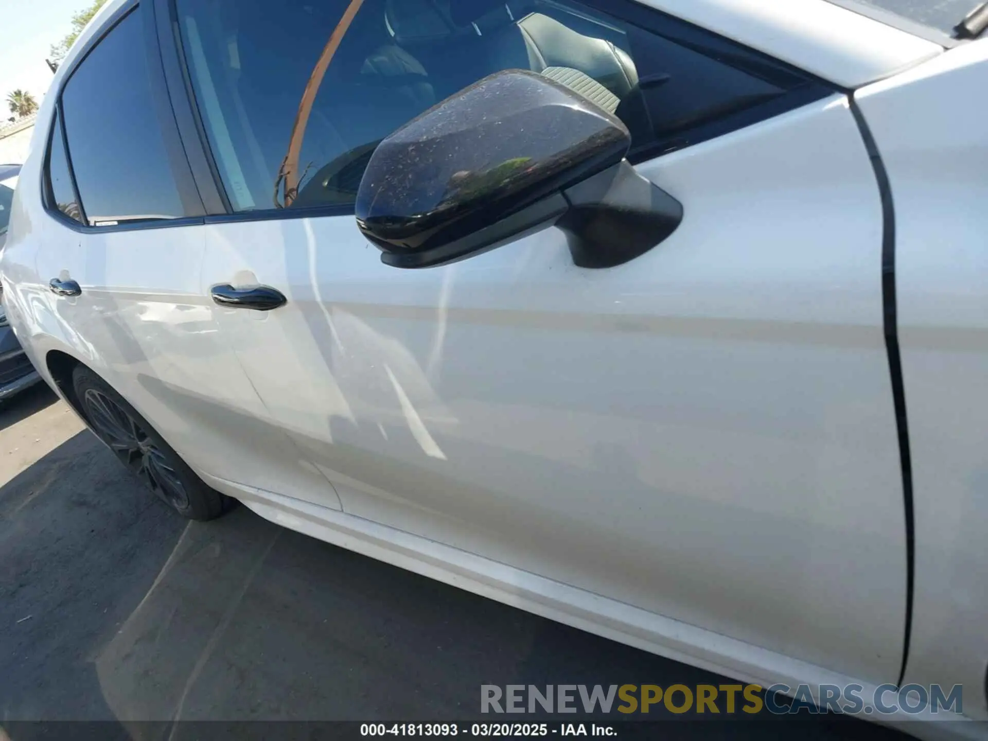 13 Фотография поврежденного автомобиля 4T1G11AK0LU321546 TOYOTA CAMRY 2020