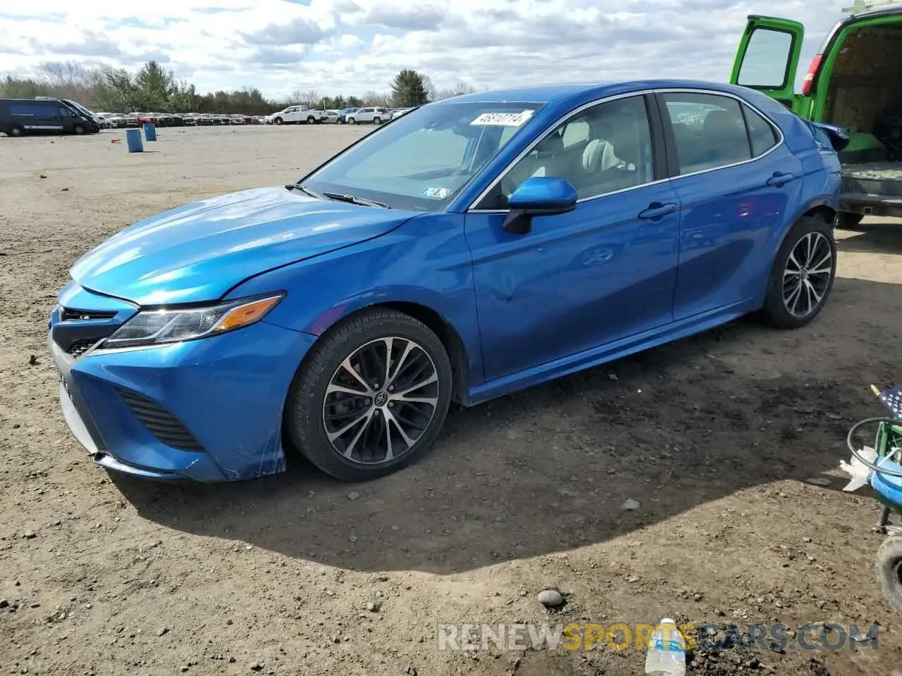 1 Photograph of a damaged car 4T1G11AK0LU323989 TOYOTA CAMRY 2020