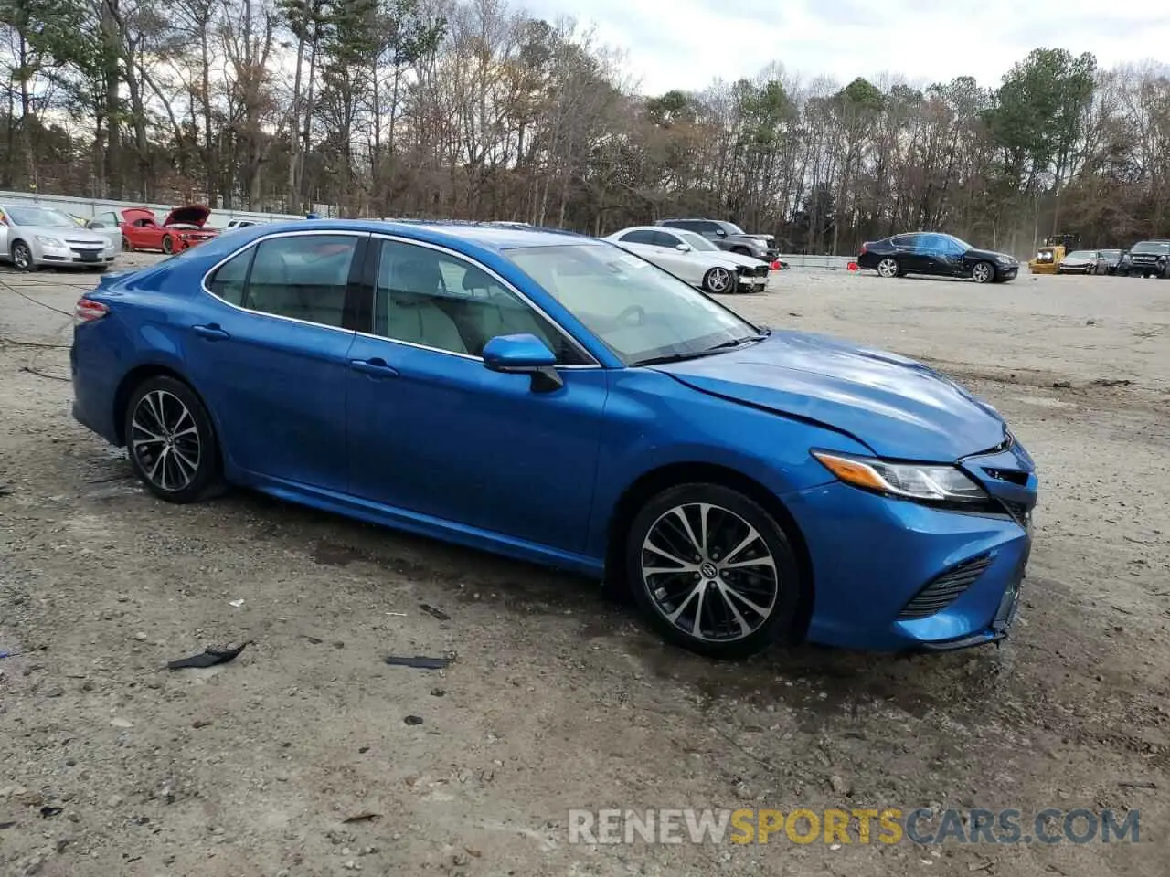 4 Photograph of a damaged car 4T1G11AK0LU328691 TOYOTA CAMRY 2020