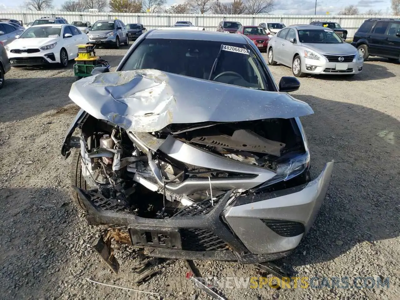 5 Photograph of a damaged car 4T1G11AK0LU348777 TOYOTA CAMRY 2020