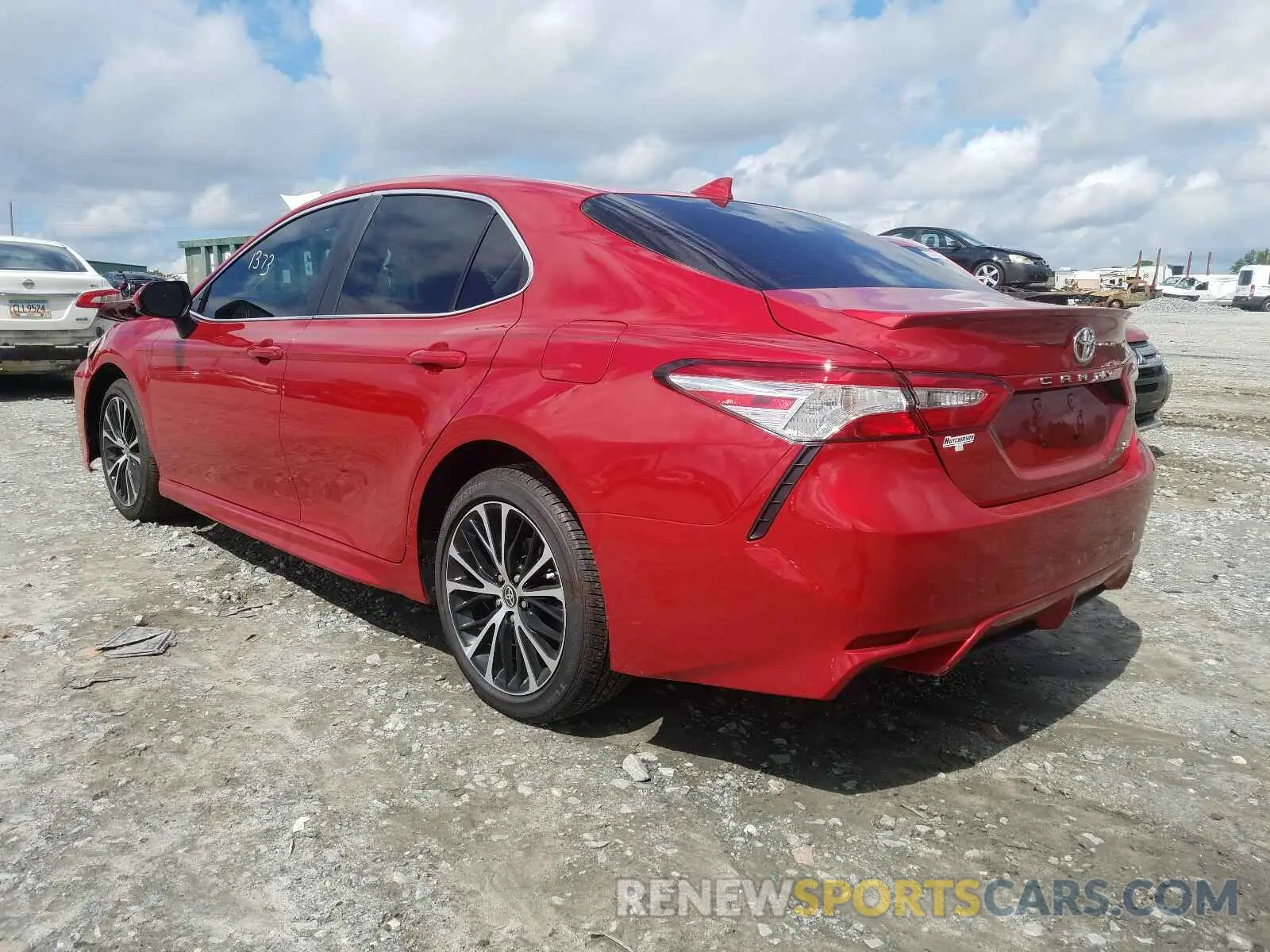 3 Photograph of a damaged car 4T1G11AK0LU361190 TOYOTA CAMRY 2020