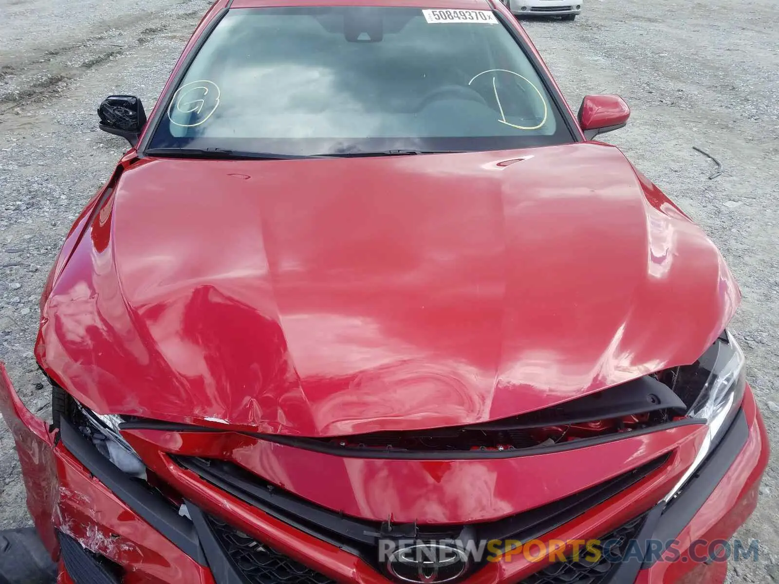 7 Photograph of a damaged car 4T1G11AK0LU361190 TOYOTA CAMRY 2020