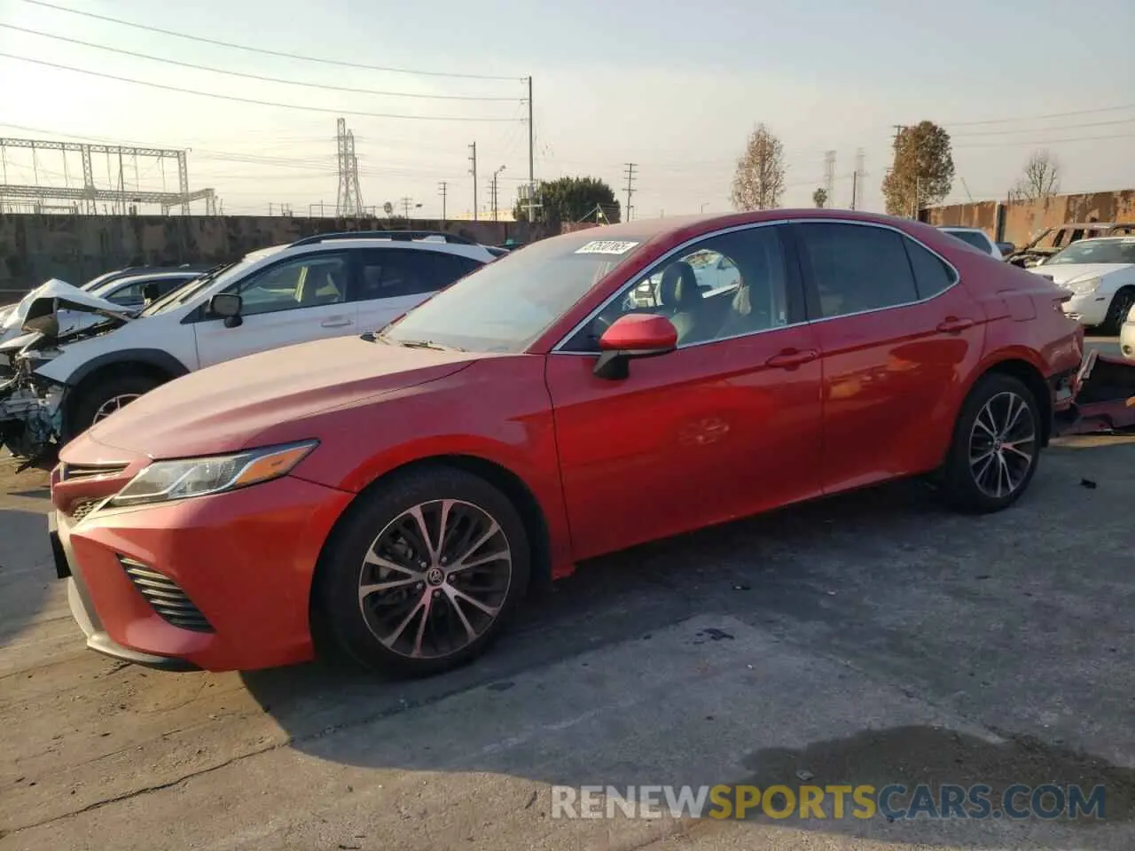 1 Photograph of a damaged car 4T1G11AK0LU369354 TOYOTA CAMRY 2020