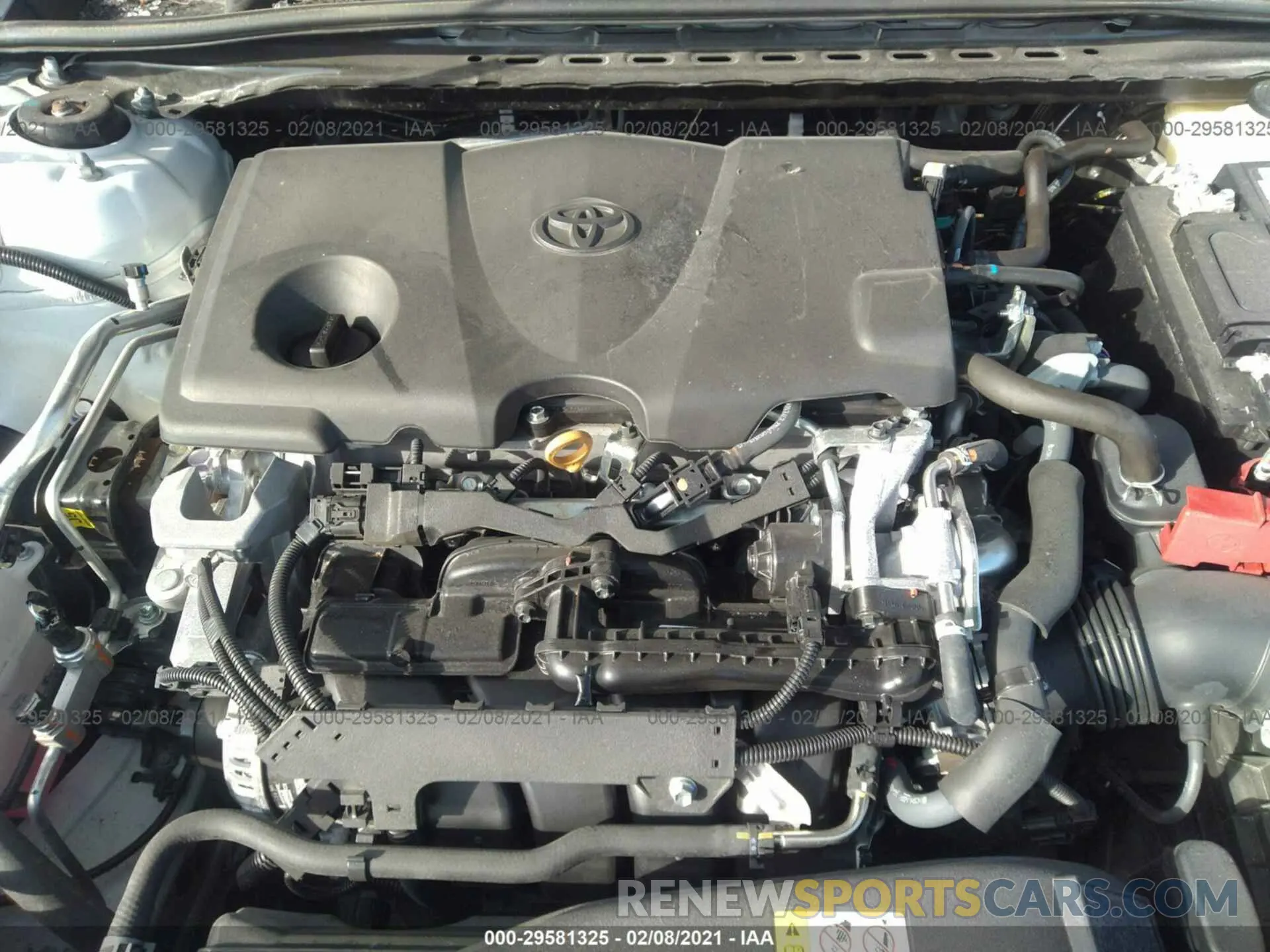 10 Photograph of a damaged car 4T1G11AK0LU380550 TOYOTA CAMRY 2020