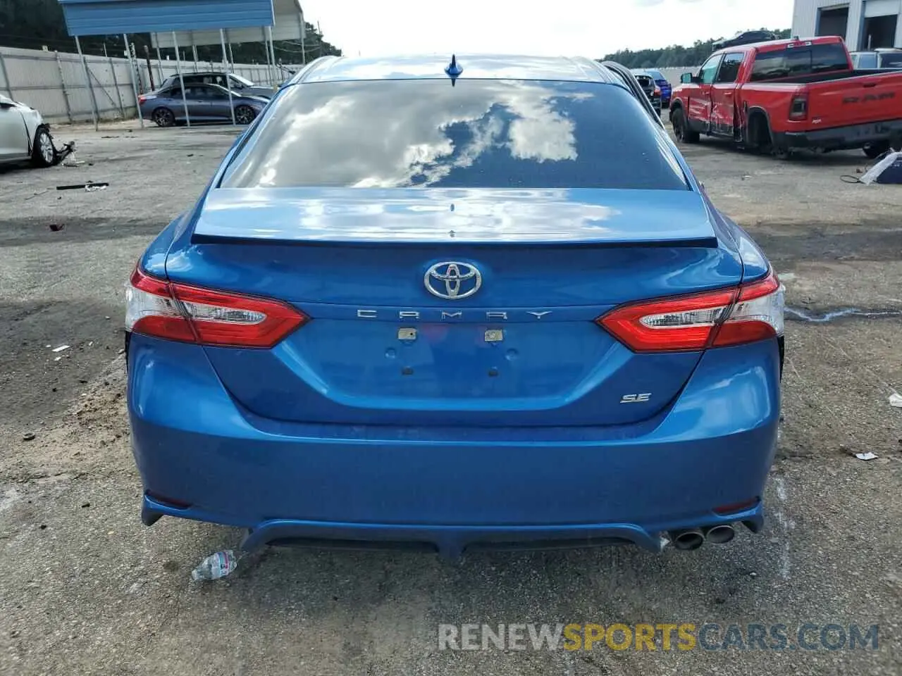 6 Photograph of a damaged car 4T1G11AK0LU396117 TOYOTA CAMRY 2020
