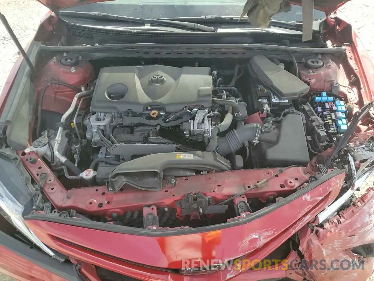 11 Photograph of a damaged car 4T1G11AK0LU396425 TOYOTA CAMRY 2020