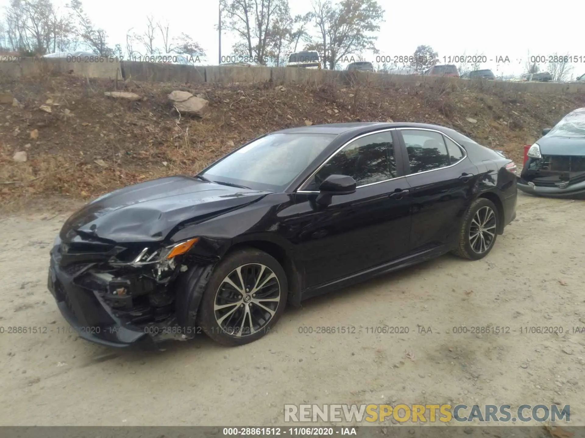 2 Photograph of a damaged car 4T1G11AK0LU913481 TOYOTA CAMRY 2020