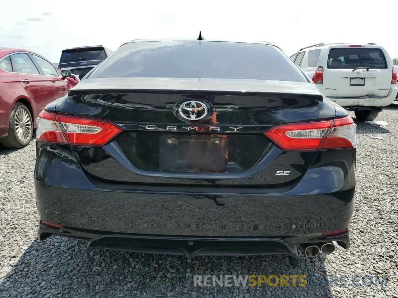 6 Photograph of a damaged car 4T1G11AK0LU916073 TOYOTA CAMRY 2020